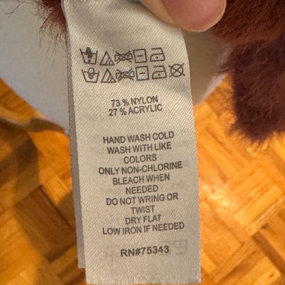 London Kaye - Fluffy Sweather - Brown Pink - Picture 5 of 5